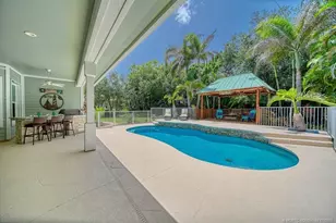 98 SW Cassine Ct, Palm City, FL 34990 - Photo 24