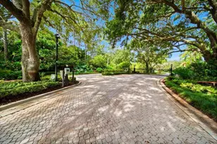 98 SW Cassine Ct, Palm City, FL 34990 - Photo 2