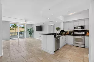 403 S Sapodilla Ave, West Palm Beach, FL 33401 - Photo 6