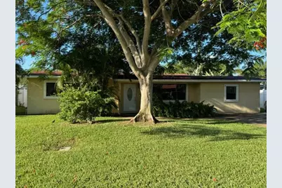 2624 NE 8th Court, Pompano Beach, FL 33062 - Photo 1