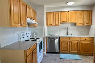 2624 NE 8th Ct, Pompano Beach, FL 33062 - Photo 4