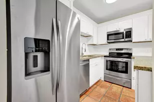 2625 Lowson Blvd, Delray Beach, FL 33445 - Photo 2