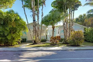 216 S M St, Lake Worth Beach, FL 33460 - Photo 2