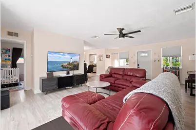 250 NE 57th Street, Oakland Park, FL 33334 - Photo 4