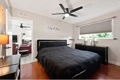 250 NE 57th Street, Oakland Park, FL 33334 - Photo 14