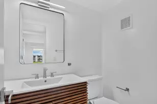 3045 Cornwall C, Boca Raton, FL 33434 - Photo 20