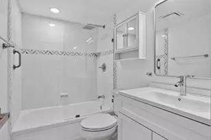 3045 Cornwall C, Boca Raton, FL 33434 - Photo 14