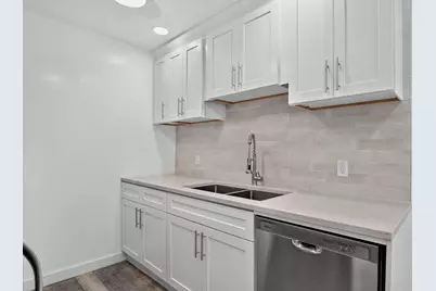 3045 Cornwall C, Boca Raton, FL 33434 - Photo 4