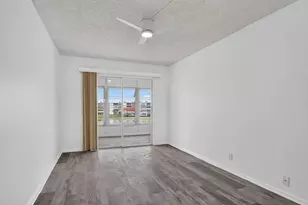 3045 Cornwall C, Boca Raton, FL 33434 - Photo 18