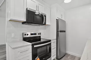 3045 Cornwall C, Boca Raton, FL 33434 - Photo 4