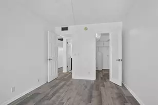 3045 Cornwall C, Boca Raton, FL 33434 - Photo 18