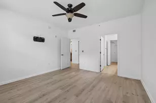 225 Murcia Dr, Jupiter, FL 33458 - Photo 12