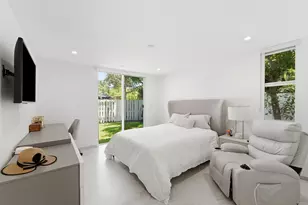 700 NE 14th Ave, Fort Lauderdale, FL 33304 - Photo 14