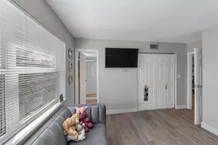 611 NE 14th Ave, Fort Lauderdale, FL 33304 - Photo 14