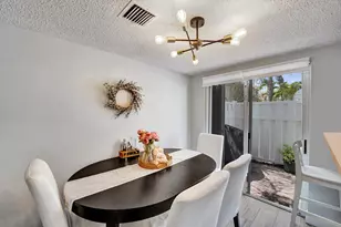 173 Riviera Cir, Weston, FL 33326 - Photo 4