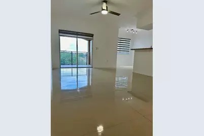 11600 SW 2nd Street #18304, Pembroke Pines, FL 33025 - Photo 6