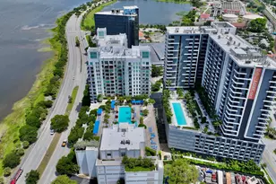 300 S Australian Ave, West Palm Beach, FL 33401 - Photo 2
