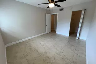7832 Sonoma Springs Cir, Lake Worth, FL 33463 - Photo 12