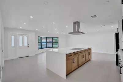 5561 NE 26th Avenue, Fort Lauderdale, FL 33308 - Photo 18