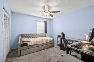 697 SW Jeanne Ave, Port Saint Lucie, FL 34953 - Photo 20
