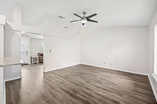 697 SW Jeanne Ave, Port Saint Lucie, FL 34953 - Photo 8