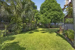 338 Hunter St, West Palm Beach, FL 33405 - Photo 38
