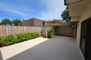 708 7th Ln, Palm Beach Gardens, FL 33418 - Photo 8