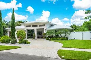1117 Lake Dr, Delray Beach, FL 33444 - Photo 2