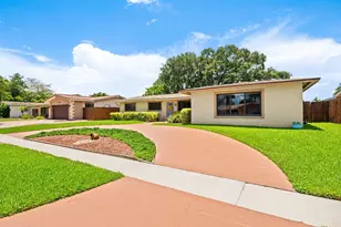 1720 NW 105th Ave, Pembroke Pines, FL 33026 - Photo 34