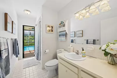 1720 NW 105th Avenue, Pembroke Pines, FL 33026 - Photo 20