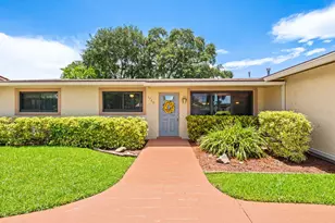 1720 NW 105th Ave, Pembroke Pines, FL 33026 - Photo 4