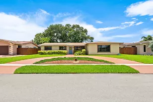 1720 NW 105th Ave, Pembroke Pines, FL 33026 - Photo 2