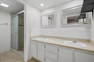 105 Woodland Rd, Palm Springs, FL 33461 - Photo 30