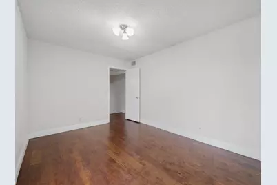 105 Woodland Road, Palm Springs, FL 33461 - Photo 26