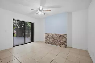 105 Woodland Rd, Palm Springs, FL 33461 - Photo 18