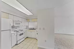 2727 Anzio Ct, Palm Beach Gardens, FL 33410 - Photo 8