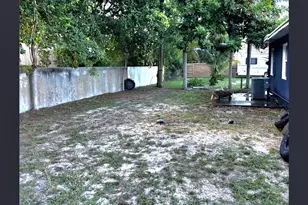 5945 Morrison Ave, Lake Worth, FL 33463 - Photo 8