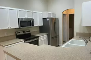 435 SW Lakota Ave, Port Saint Lucie, FL 34953 - Photo 2