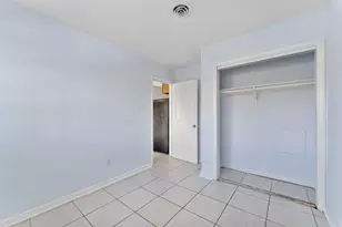 3194 Prince Dr, Lake Worth, FL 33461 - Photo 10