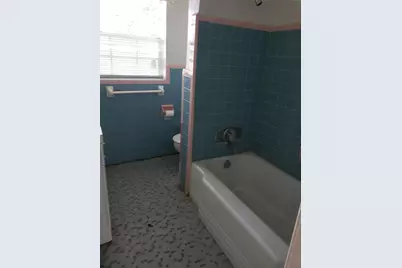 2301 NW 15th Court, Fort Lauderdale, FL 33311 - Photo 8