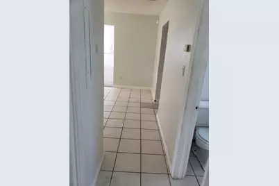 2301 NW 15th Court, Fort Lauderdale, FL 33311 - Photo 4