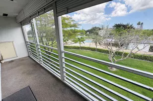 125 Dorset C, Boca Raton, FL 33434 - Photo 2