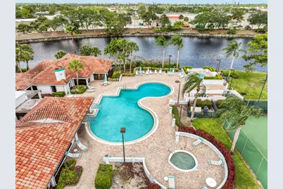109 Landings Boulevard, Greenacres, FL 33413 - Photo 32