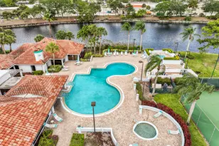 109 Landings Blvd, Greenacres, FL 33413 - Photo 32