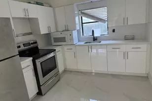 6128 SW 40th St, Miramar, FL 33023 - Photo 2