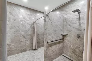 301 Cambridge Rd, Hollywood, FL 33024 - Photo 36