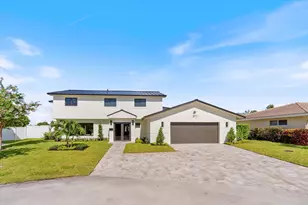 3711 NE 27th Ave, Lighthouse Point, FL 33064 - Photo 1