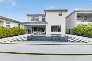 8270 Essex Country Clb Dr, Boca Raton, FL 33434 - Photo 40