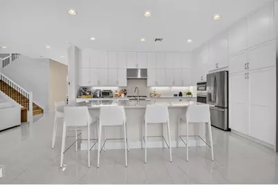 8270 Essex Country Club Drive, Boca Raton, FL 33434 - Photo 12