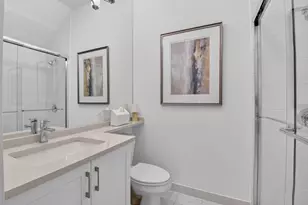 8270 Essex Country Clb Dr, Boca Raton, FL 33434 - Photo 36